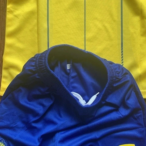 Ronaldo Al Nassr FC Soccer Jersey, Shorts Set 2023/24 Kids XL NWT - Picture 7 of 7